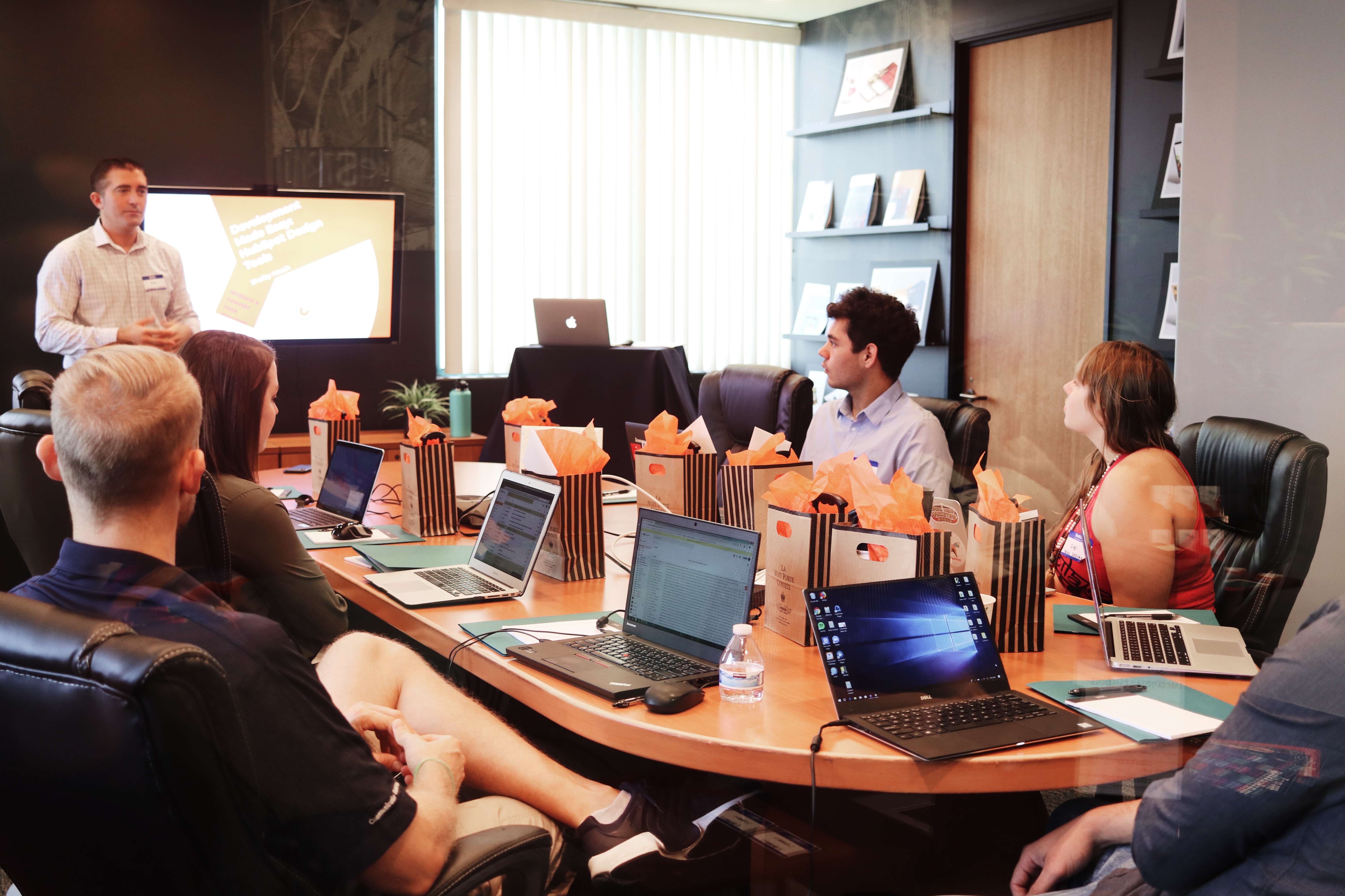 evaluating a contract management solution